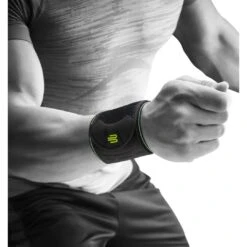 Bauerfeind Handgelenkbandage Schwarz 1er -Head || Wilson || YONEX Verkäufe BauerfeindSports wrist strap black print gb 1080x1080 1