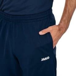 JAKO Trainingshose Polyesterhose Classico (Shiny-Polyester-Tricot) Lang Marineblau Herren 9 JAKO Trainingshose Polyesterhose Classico (Shiny-Polyester-Tricot) Lang Marineblau Herren -Head || Wilson || YONEX Verkäufe JAKO Trainingshose Classico 9250 09 3 1200x1200 1