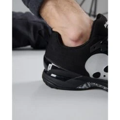 Prince Tennisschuhe By Hydrogen Tour Pro Lite Allcourt Schwarz Herren -Head || Wilson || YONEX Verkäufe Prince DPSHA1 BLK Tennisschuh Pro Tour Lite 3 1200x1200 1
