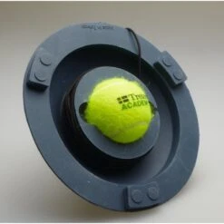 Tretorn Tennistrainer Classic Schlag-Übungsgerät 6 Tretorn Tennistrainer Classic Schlag-Übungsgerät -Head || Wilson || YONEX Verkäufe Tretorn Tennistrainer Sztanding 910x910 1