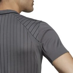 ADIDAS PERFORMANCE Aktion Noch Gültig Klicken Sie Auf Das Icon, Um Eine Erklärung Zu Erhalten. Adidas Tennis-Polo Melbourne Freelift Grau Herren -Head || Wilson || YONEX Verkäufe adidas HB9108 Polo Melbourne206 900x900 1