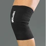 Mueller Elastische Knie-Aktivbandage Schwarz